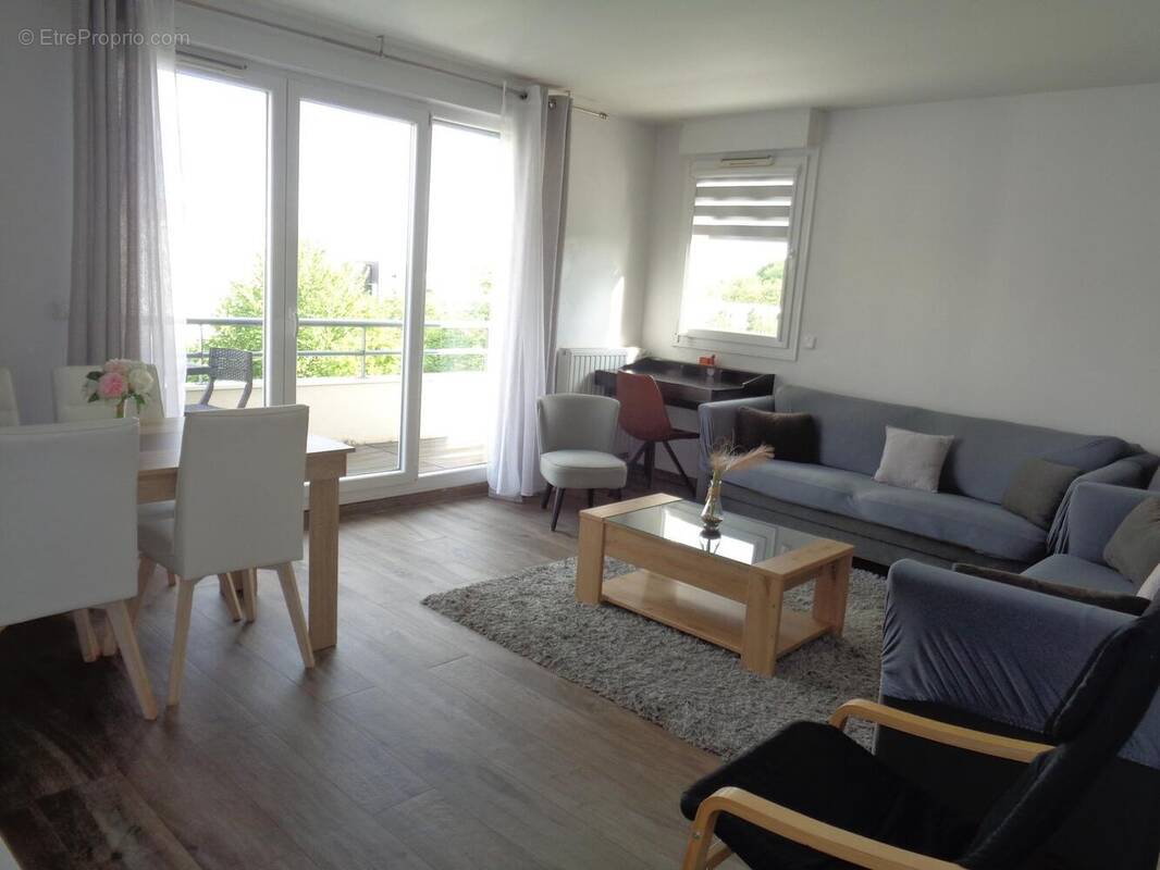 Photo 1 - Appartement à CERGY