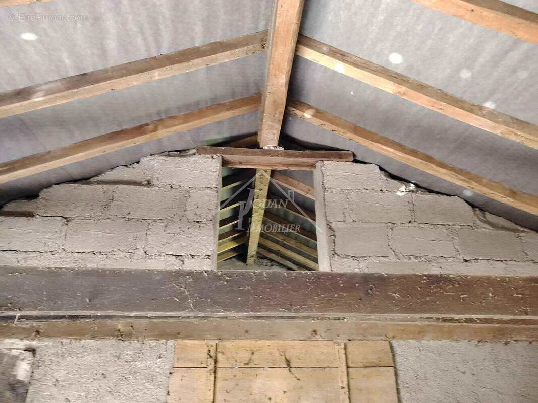 Maison à SAINT-POURCAIN-SUR-BESBRE