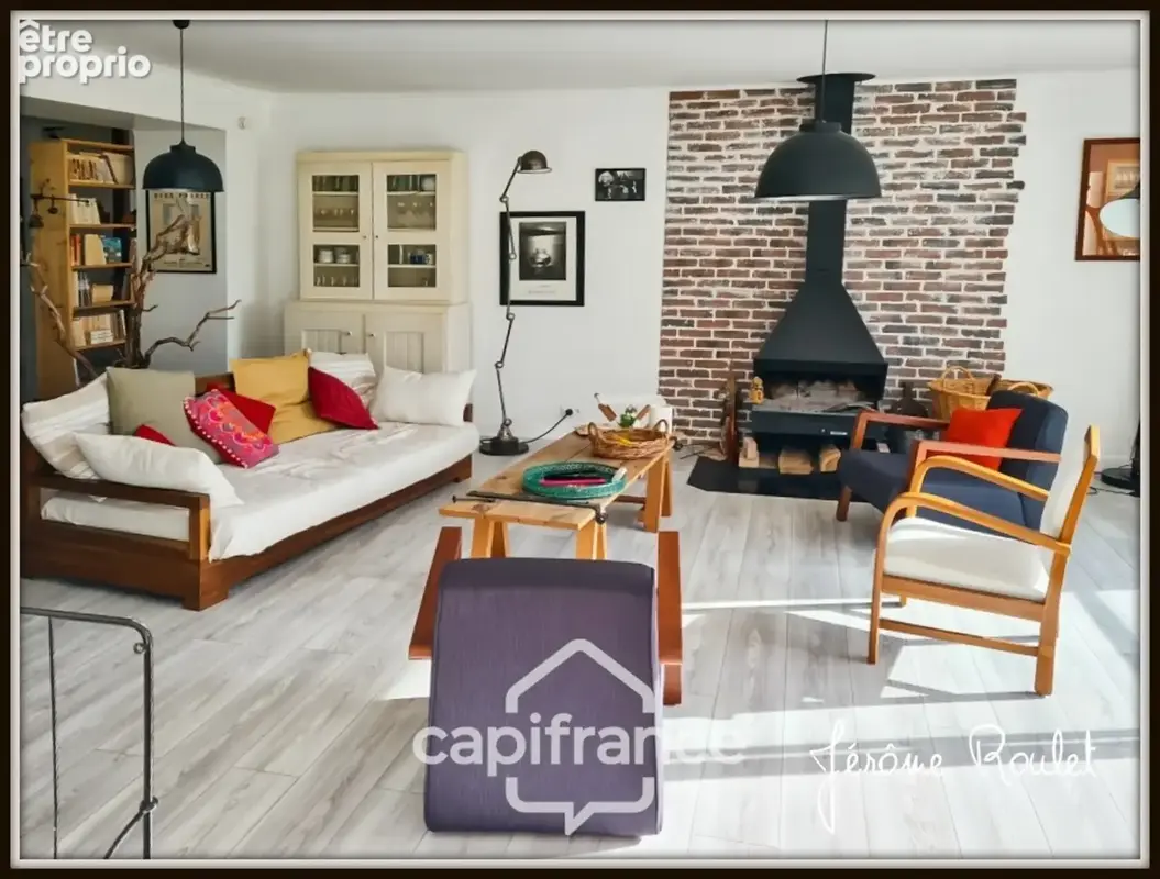Maison en pierre familiale – 220 m² – 4 chambres – terrain de plus de 4 000 m² – Maisonneuve (86170) - photo 2