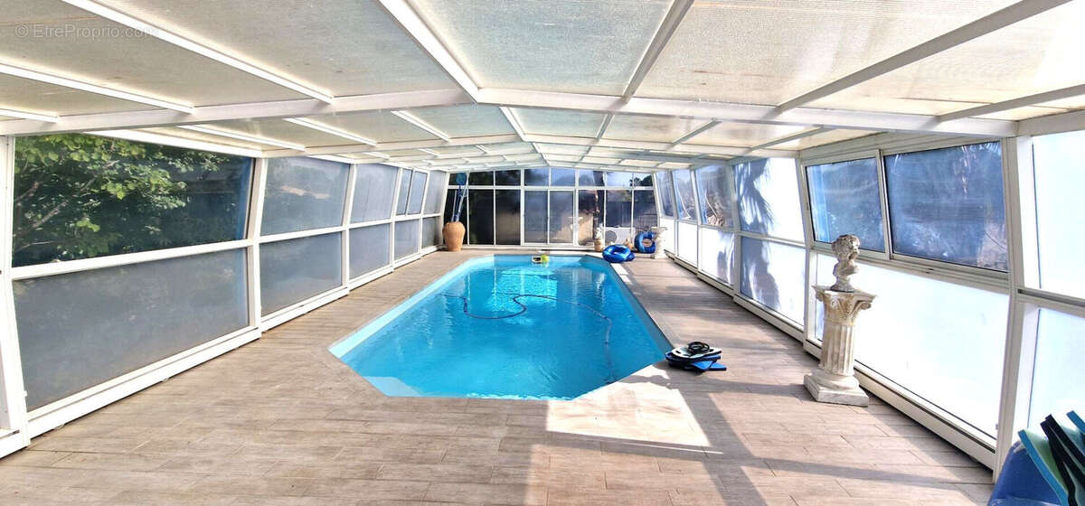 Maison à CUXAC-D&#039;AUDE