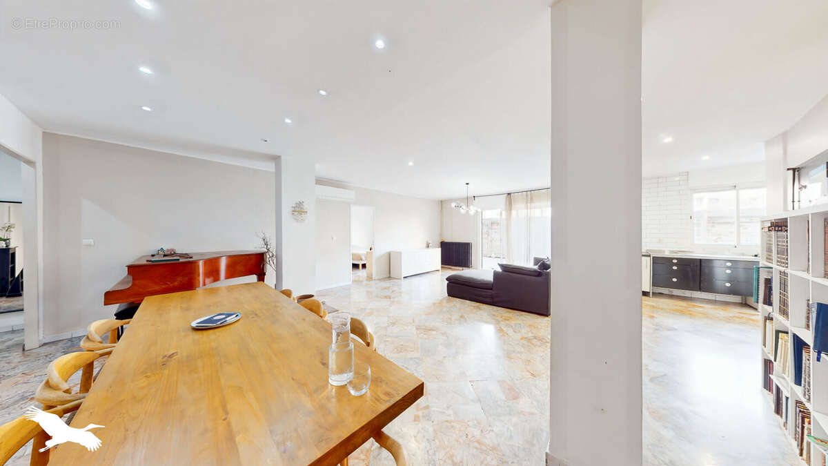 Appartement à MARSEILLE-13E