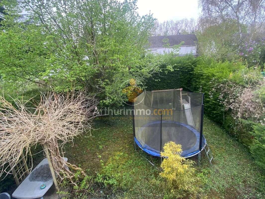 Maison à SAVIGNY-LE-TEMPLE