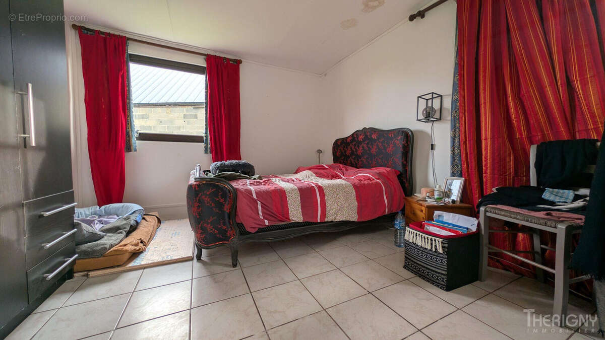 Maison à MONCHY-SUR-EU