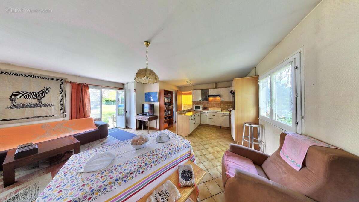 Photo 3 - Maison à PUGNAC