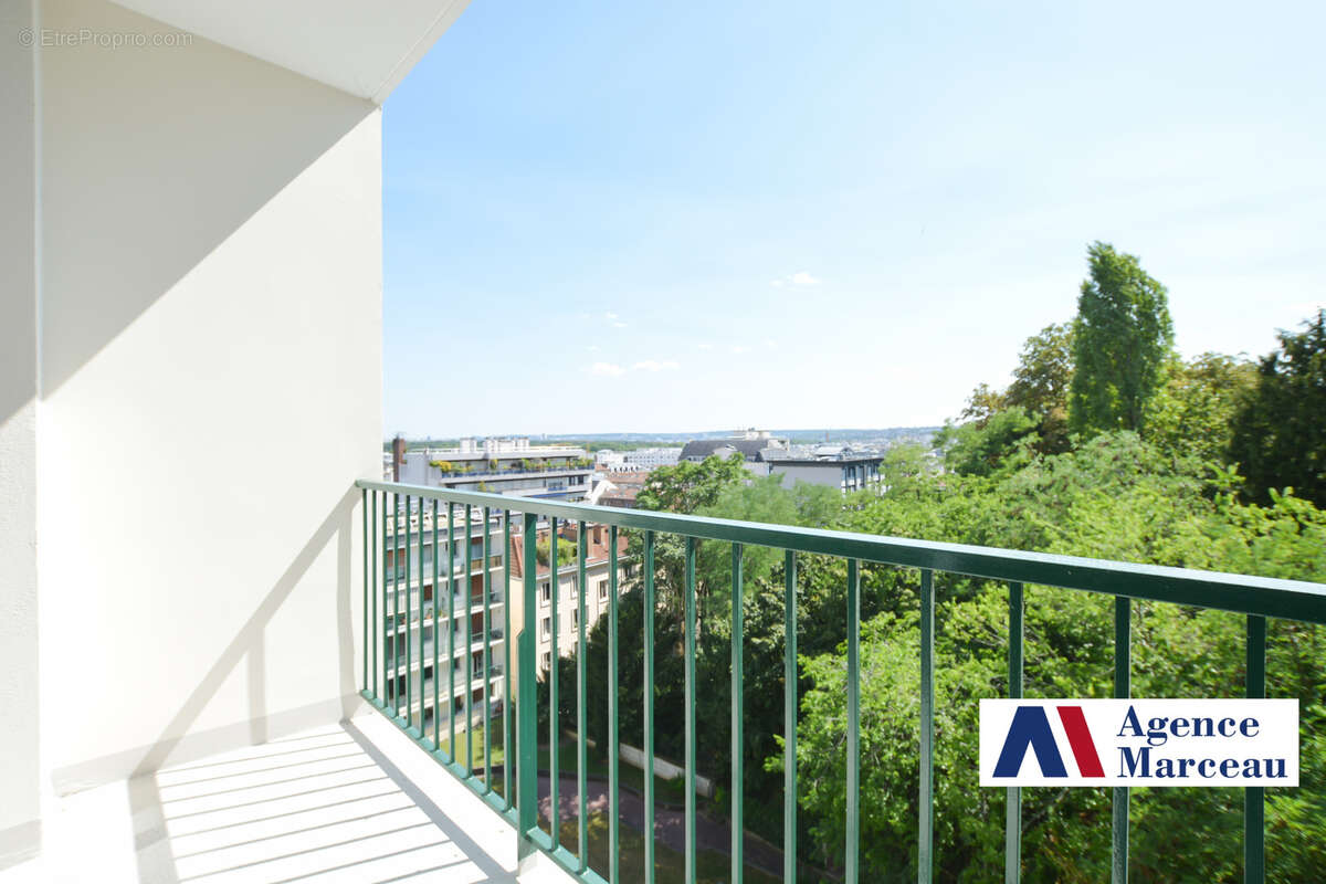 Appartement à PUTEAUX