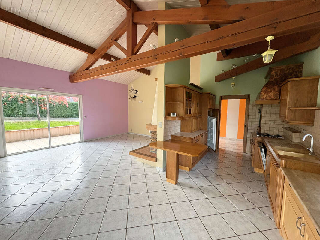 Maison à SAINT-ANDRE-DE-CORCY