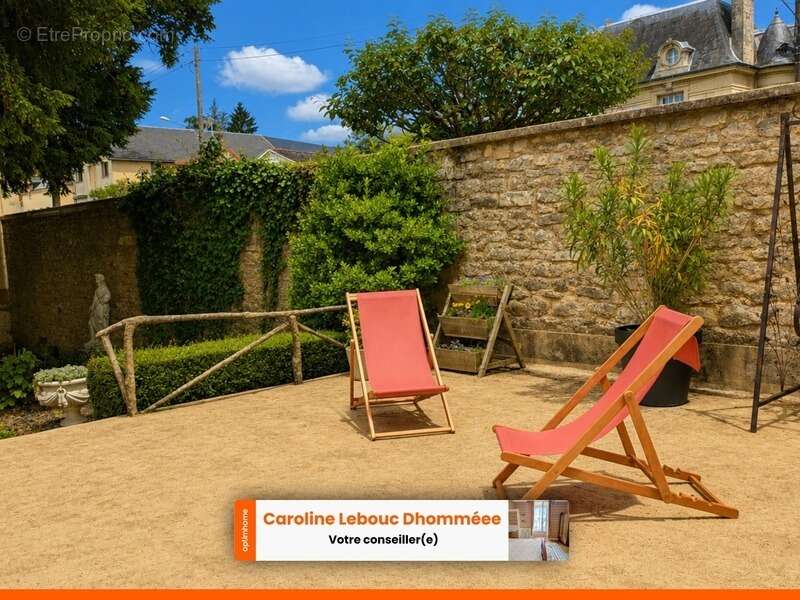 Demeure bourgeoise restaurée avec parc paysager et maison d'amis en centre-ville de Mamers - photo 8