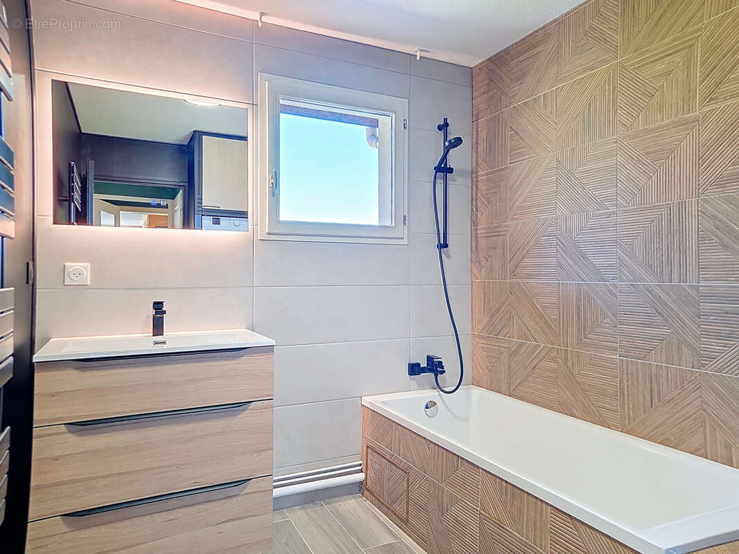 Appartement à SAINT-ISMIER