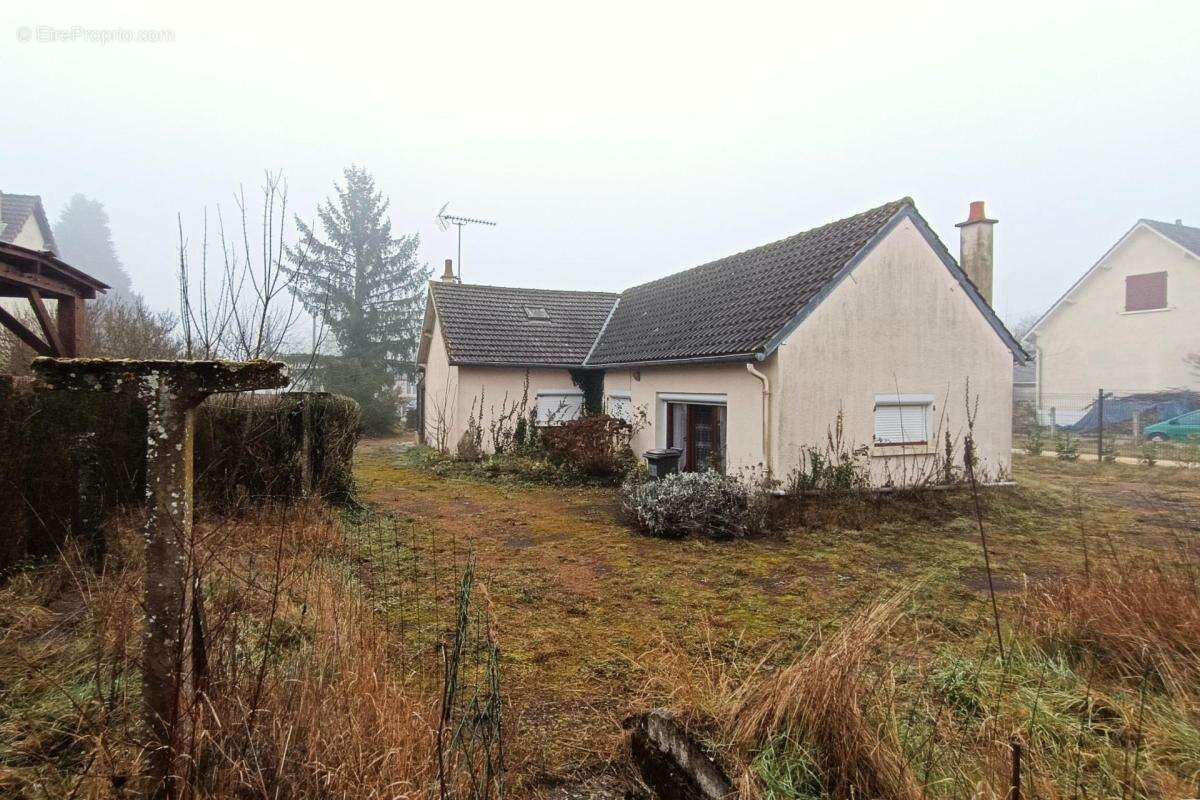 Maison à VINEUIL