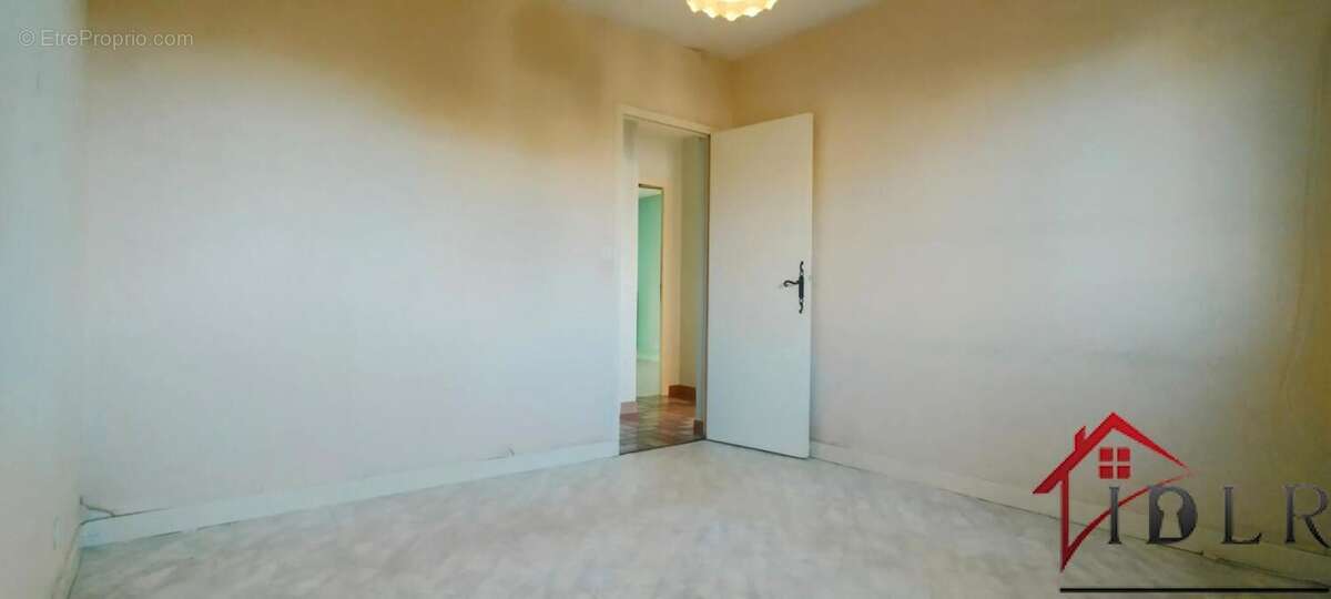 Maison à SEMOUTIERS-MONTSAON