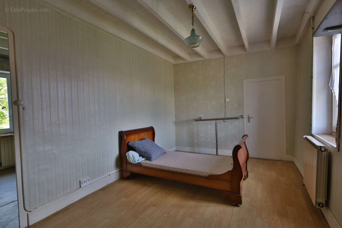 Maison à BEAUVOIR-DE-MARC