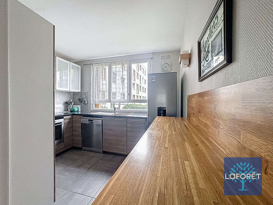 Appartement à CHILLY-MAZARIN