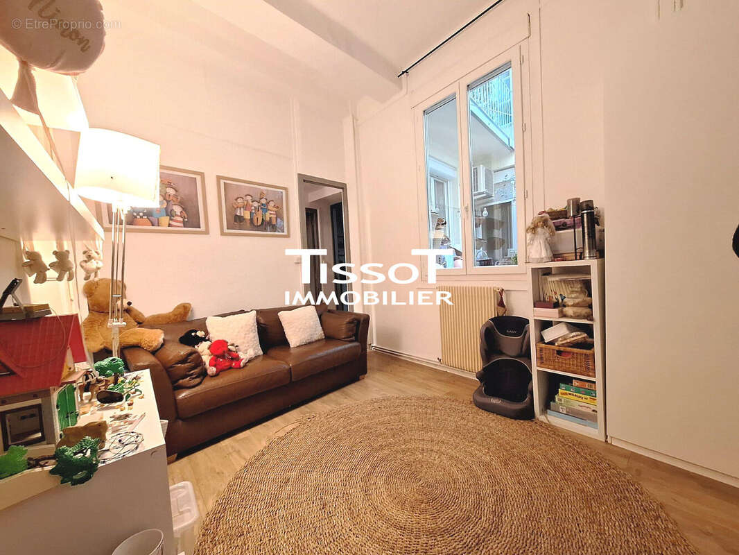 Appartement à NIMES