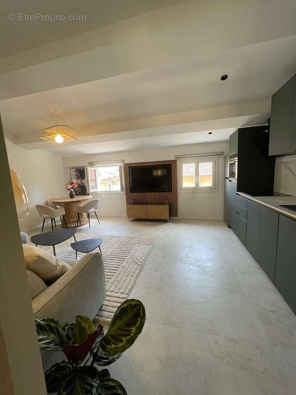 Appartement à NICE