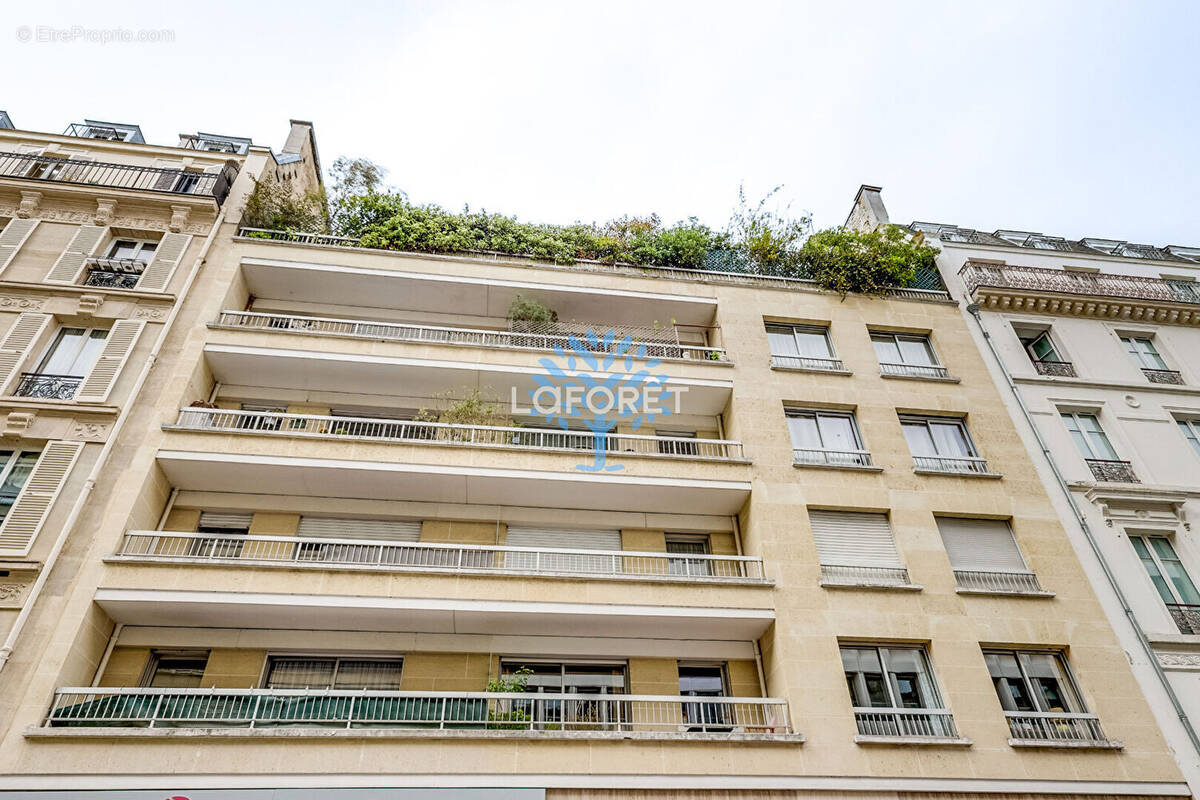 Appartement à PARIS-12E