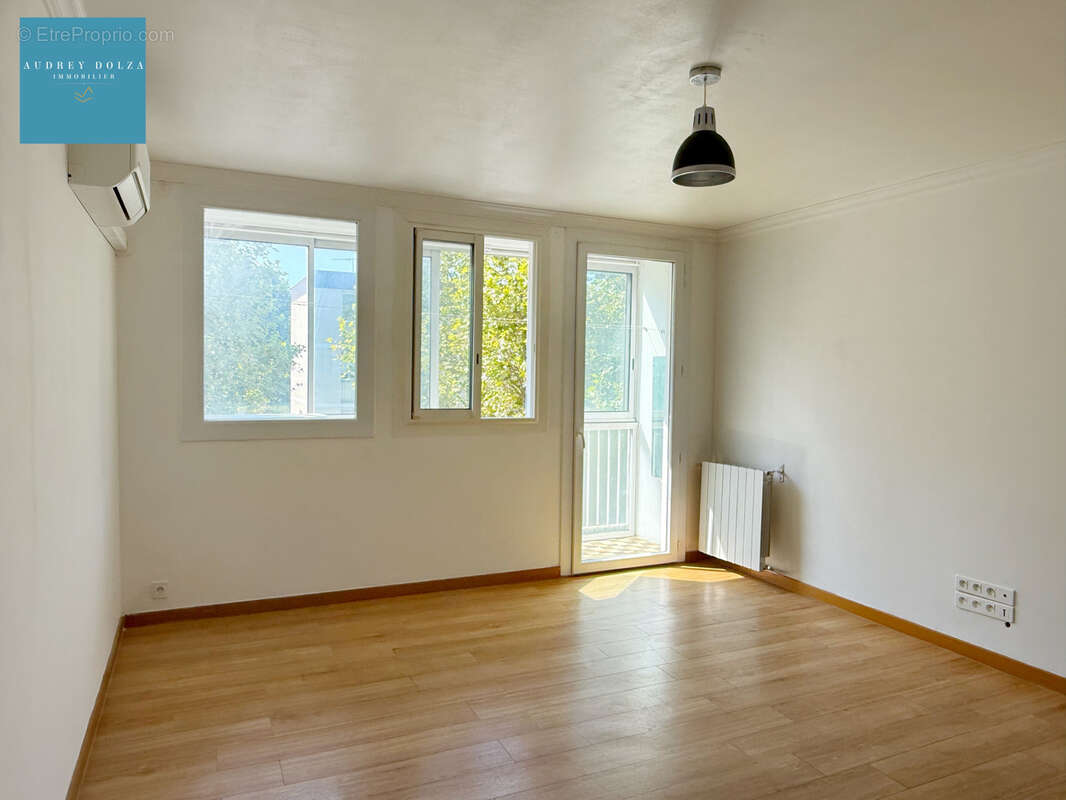 EN EXCLUSIVITÉ SUR MARIGNANE - Appartement de type 4 - 66 m2 - 130 000€ FAI - photo 2