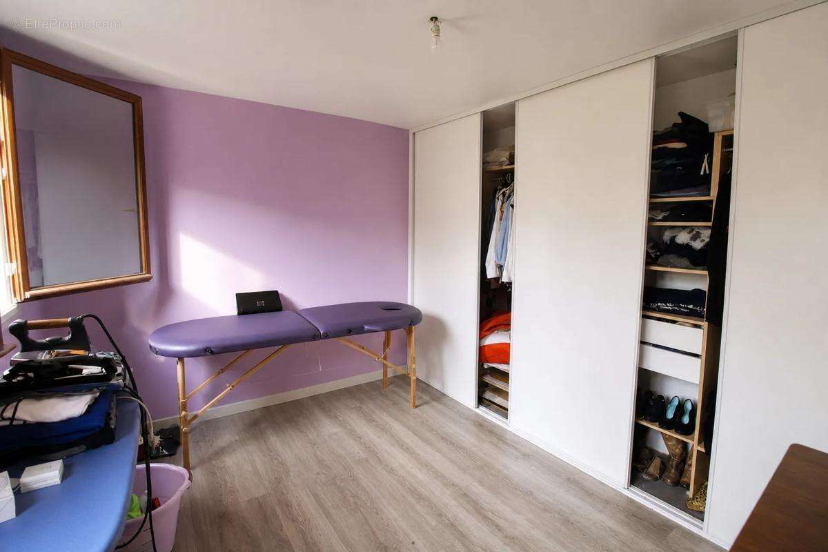 Maison de 6 pièces de 155 m² à La Croix-Blanche - photo 8