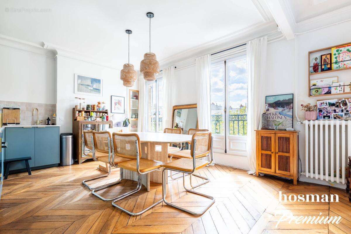 Appartement à PARIS-18E