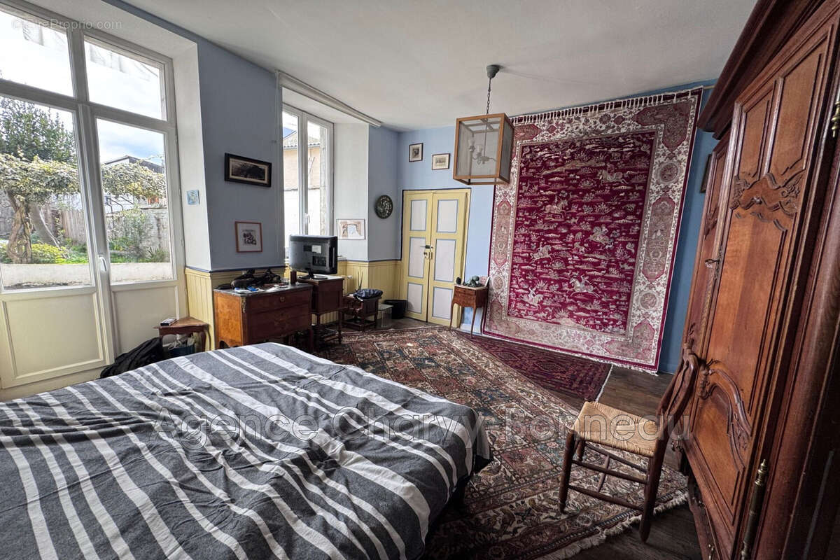 Maison à SAINT-GIRONS