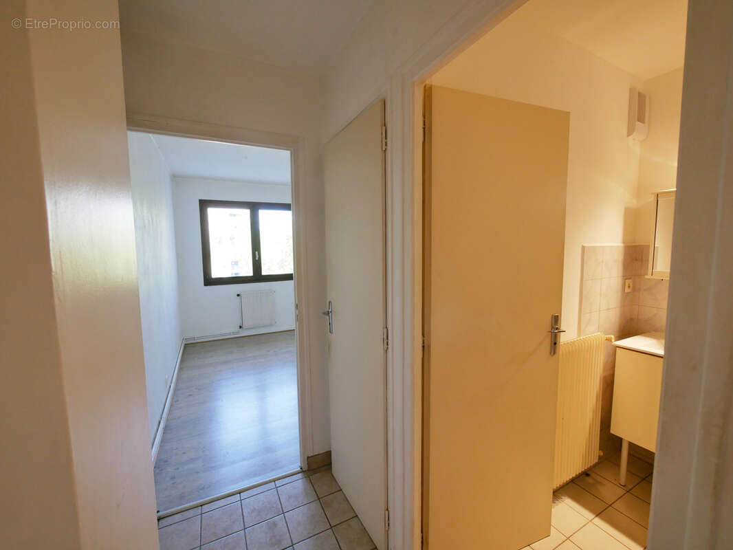Grand appartement T2 dans le quartier des Fins - photo 9