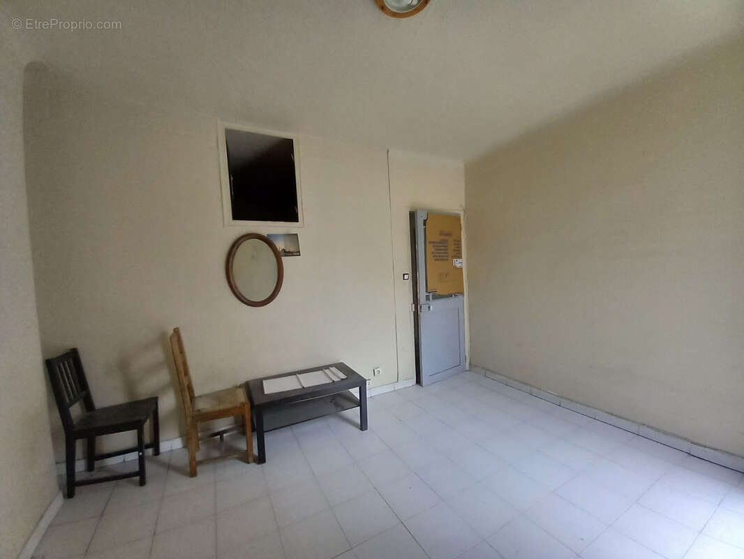 Appartement à MARSEILLE-2E