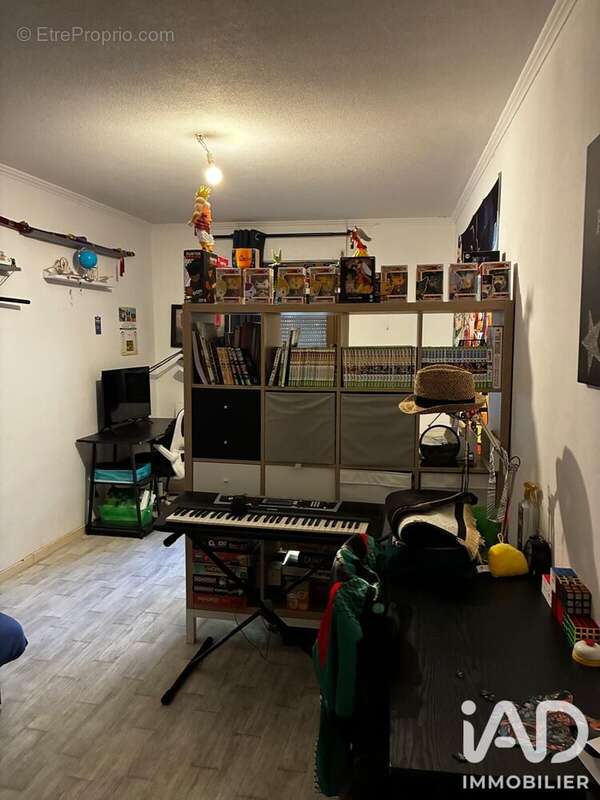 Photo 6