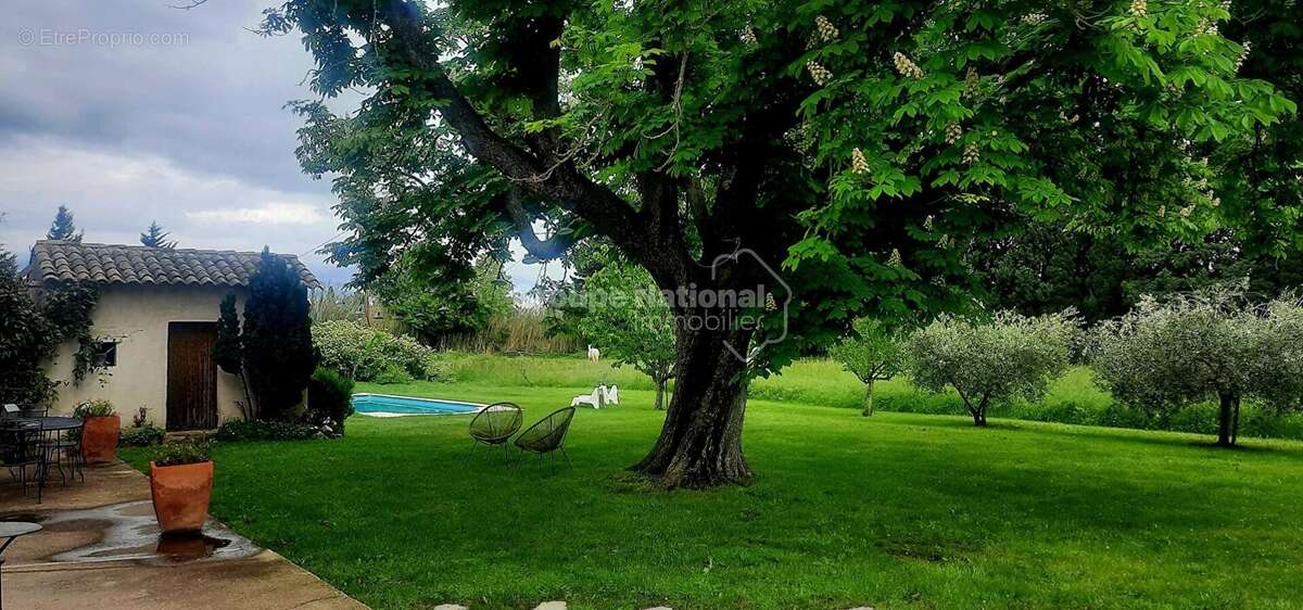 Maison à BARBENTANE