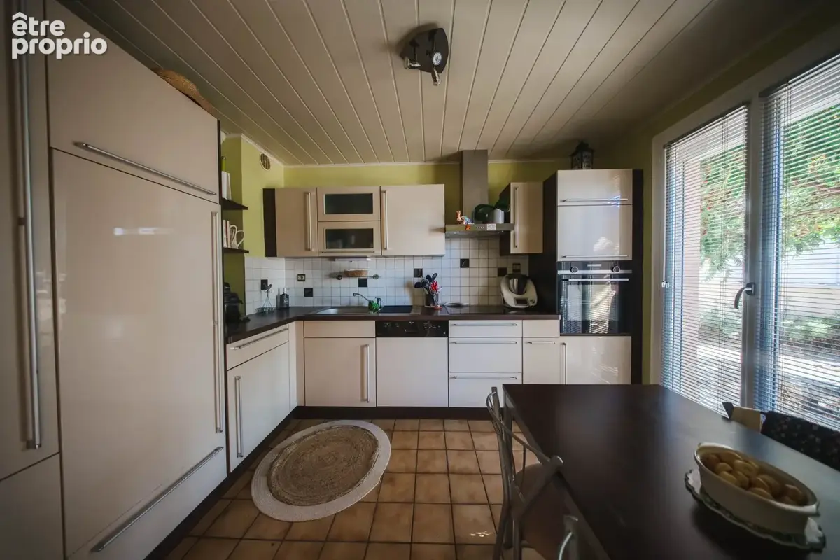Maison 6 pièces 110 m² à vendre à Ennezat (63720) - photo 5