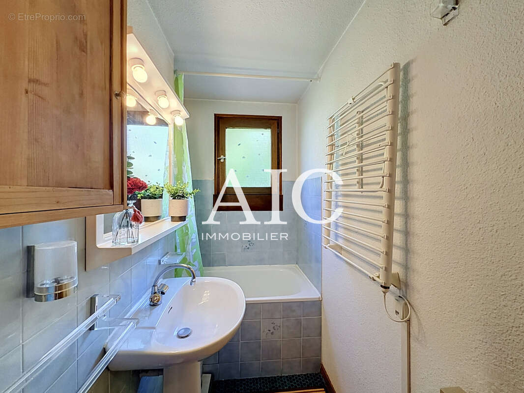 Appartement à DEMI-QUARTIER