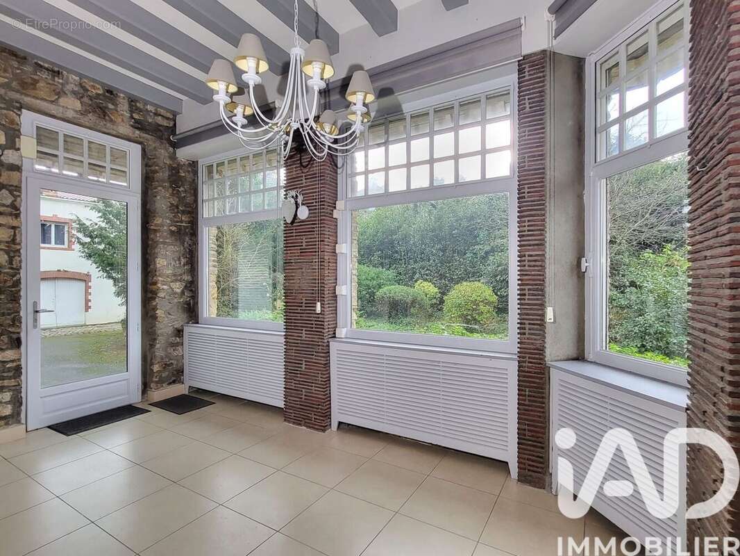 Photo 7 - Maison à BOUGUENAIS