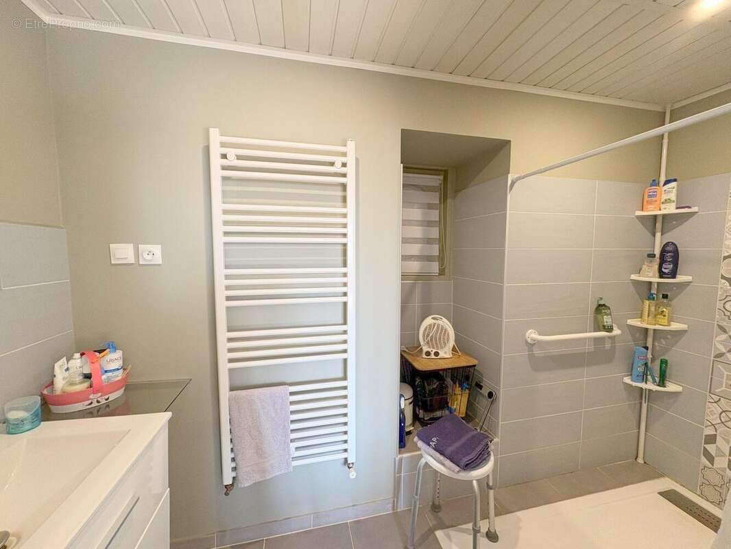 Maison à COUDEVILLE-SUR-MER