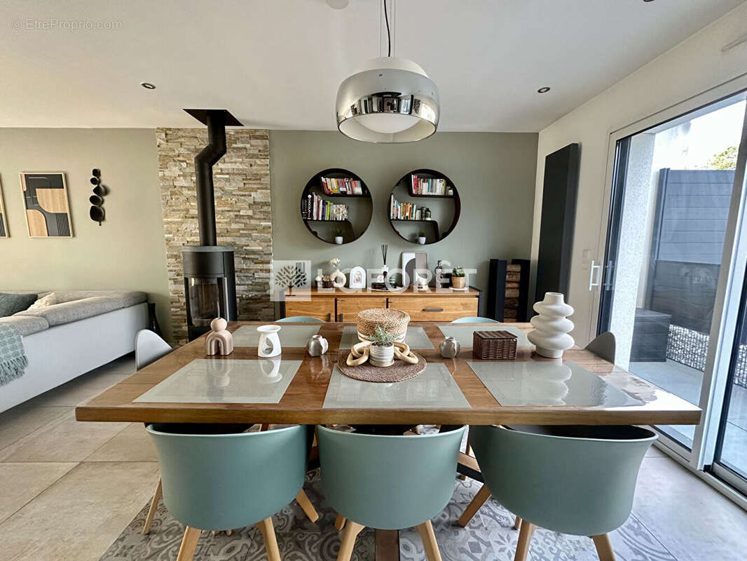 Maison à SAVIGNY-SUR-ORGE