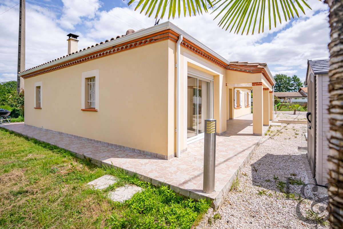 Maison de plain-pied à Sainte-Livrade-sur-Lot (Lot-et-Garonne, 47 ) - photo 14