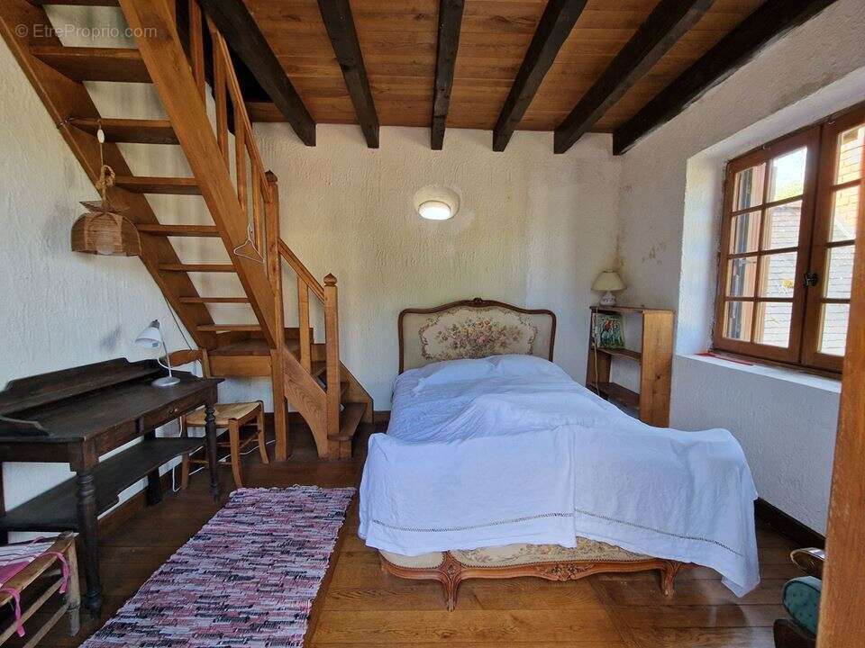 Maison à NADAILLAC