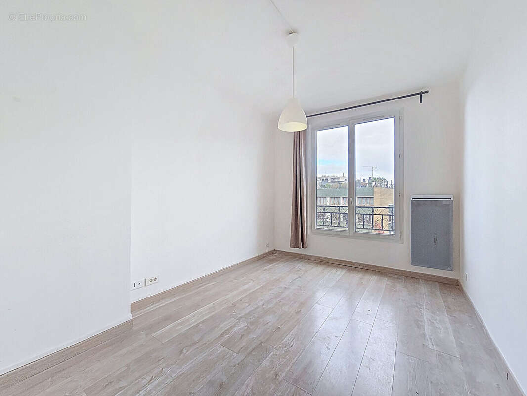 Appartement à BOURG-LA-REINE