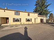 Maison à THIRAUCOURT