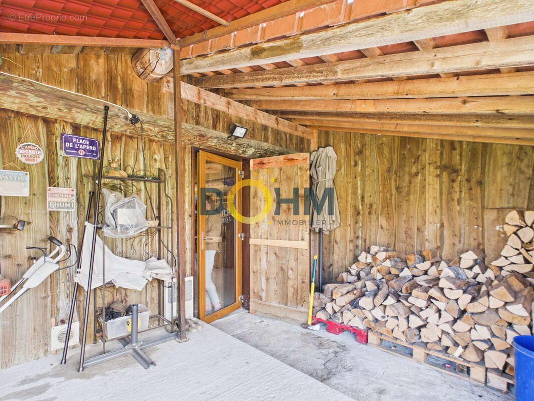 A vendre chalet a saint-ferreol des cotes, 3 chambres, grande piece de vie - photo 18