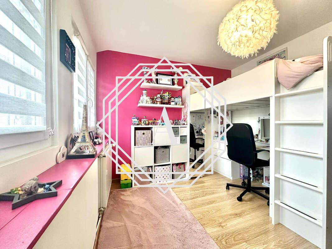 Maison à SAINT-CREPIN-IBOUVILLERS