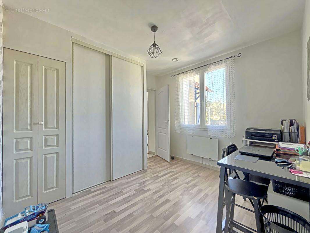 Maison à SAINT-MAXIMIN-LA-SAINTE-BAUME