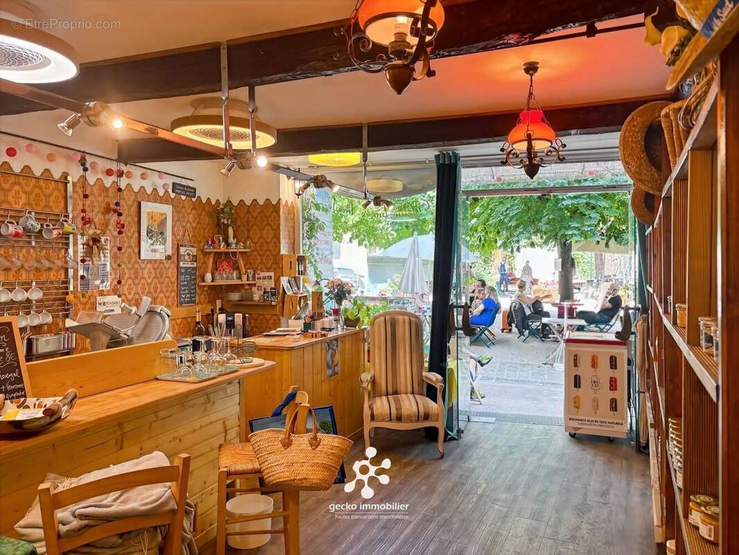 Commerce à ENTREVAUX