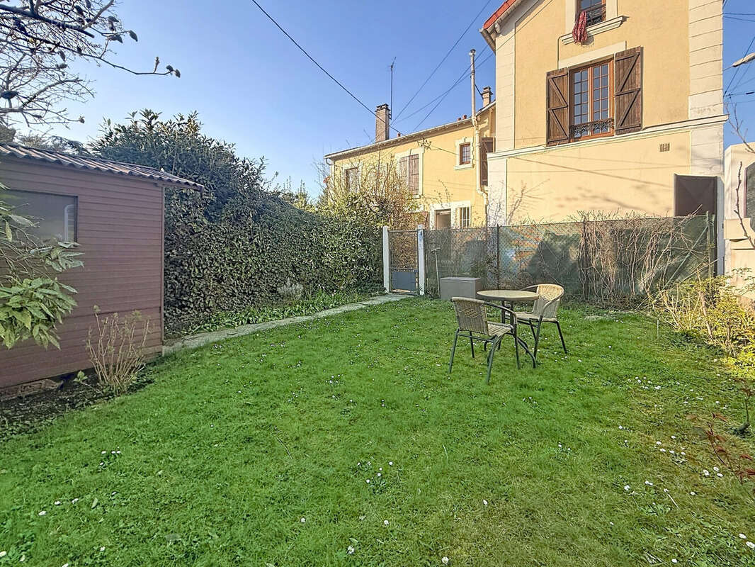 Appartement à NEUILLY-PLAISANCE