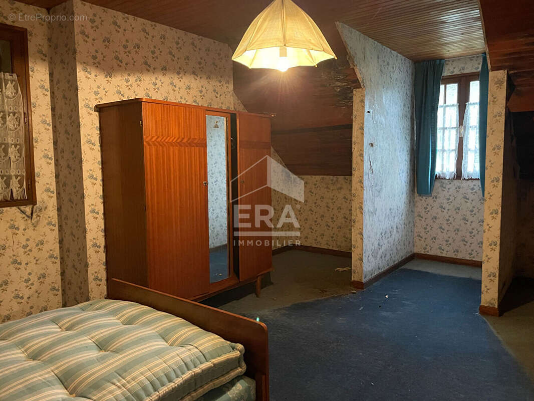 Maison à MALAUSSANNE