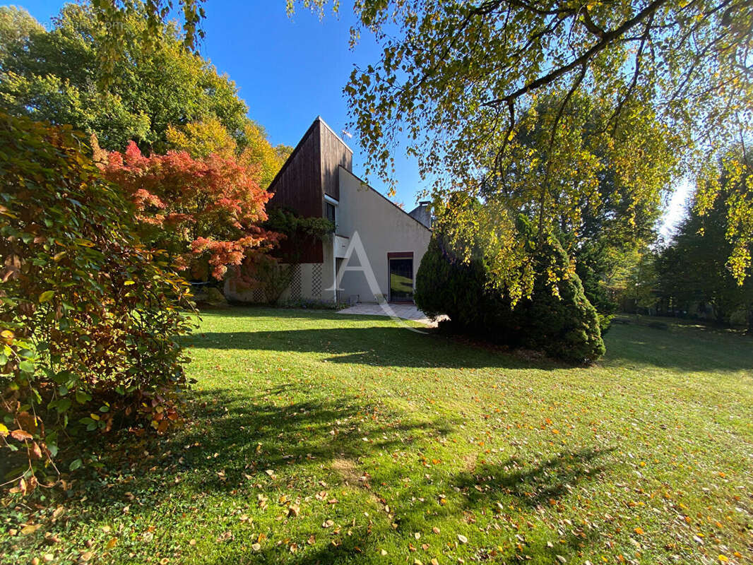 Maison à GIF-SUR-YVETTE