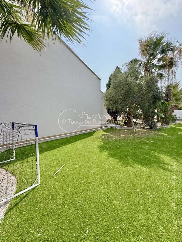 Villa F8 4 Faces 300 m² Canet Plage avec Piscine et Garage - photo 57