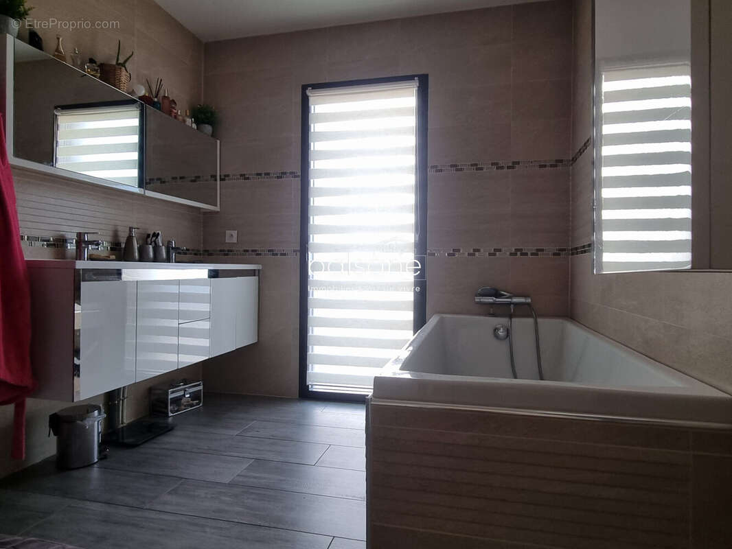 Maison à BEUZEVILLE