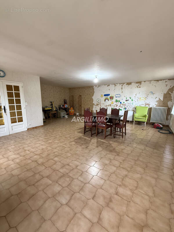 Maison à SOUDAY
