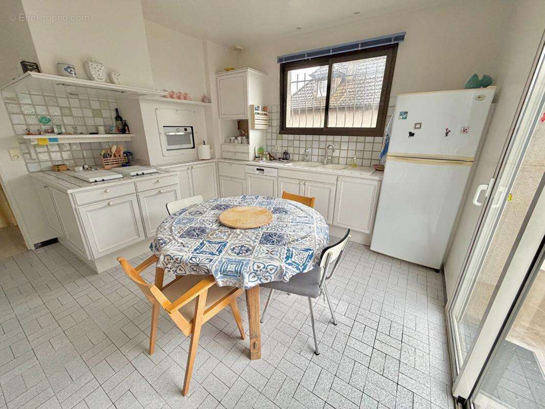 Cahors 46000 Maison 4 chambres sur 500 m² de terrain proche centre ville - photo 10