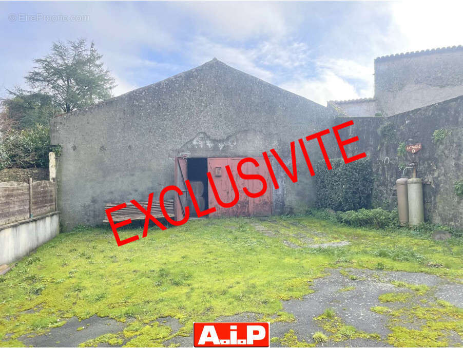 Maison à SAINT-HILAIRE-DE-VOUST