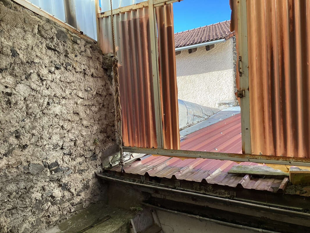 Maison à LE MONASTIER-SUR-GAZEILLE