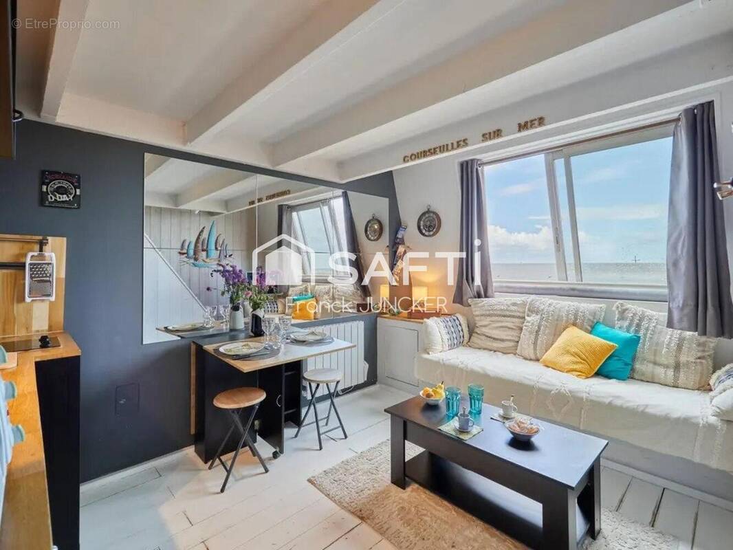 Photo 1 - Appartement à COURSEULLES-SUR-MER
